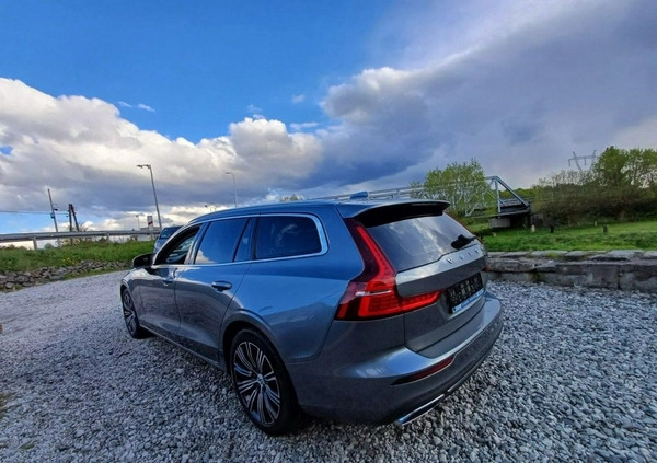 Volvo V60 cena 99900 przebieg: 159142, rok produkcji 2020 z Halinów małe 121
